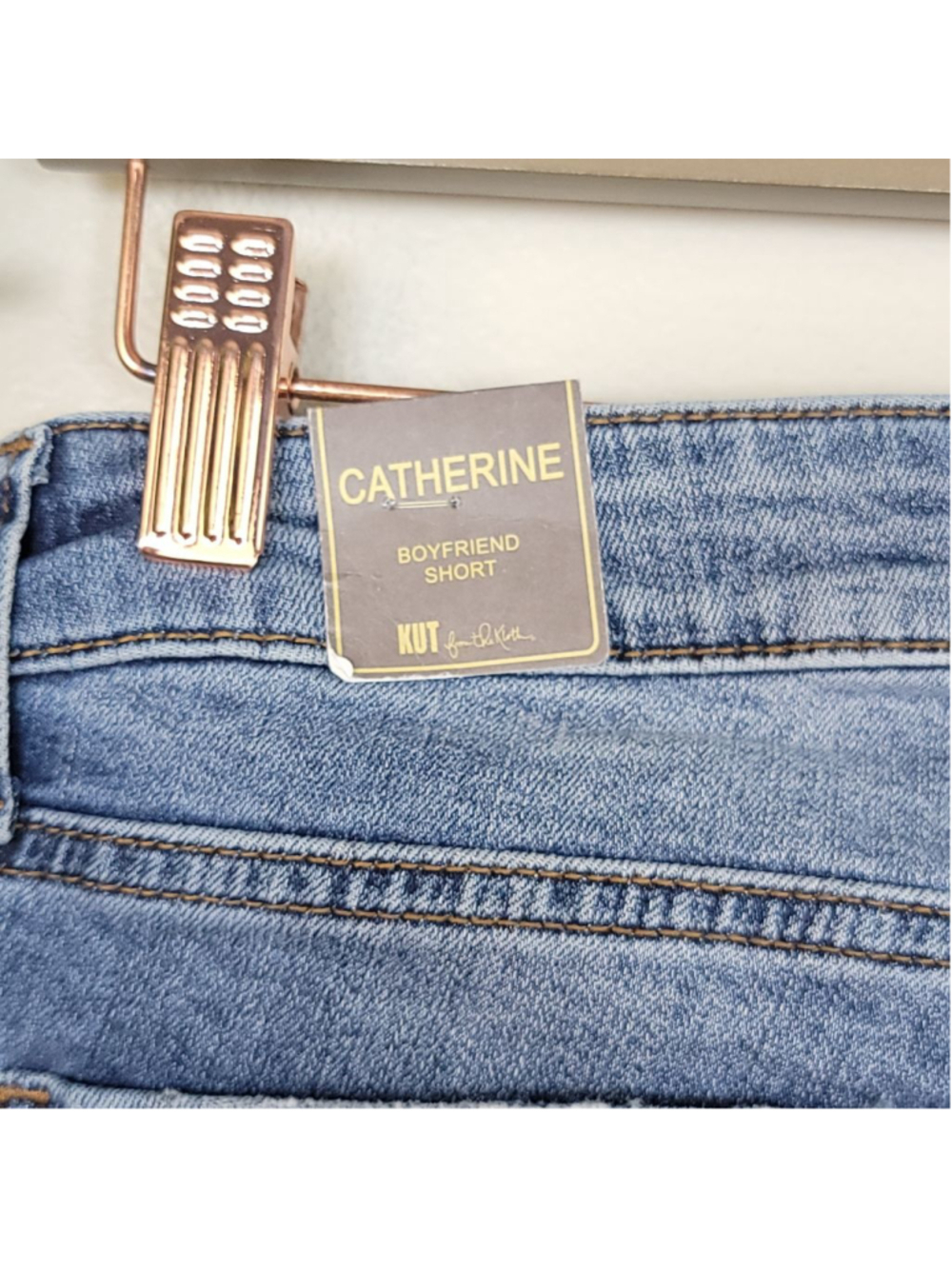 NEW Kut From the Kloth Catherine Boyfriend Jean Shorts Distressed Medium Blue 2 - Picture 8 of 11